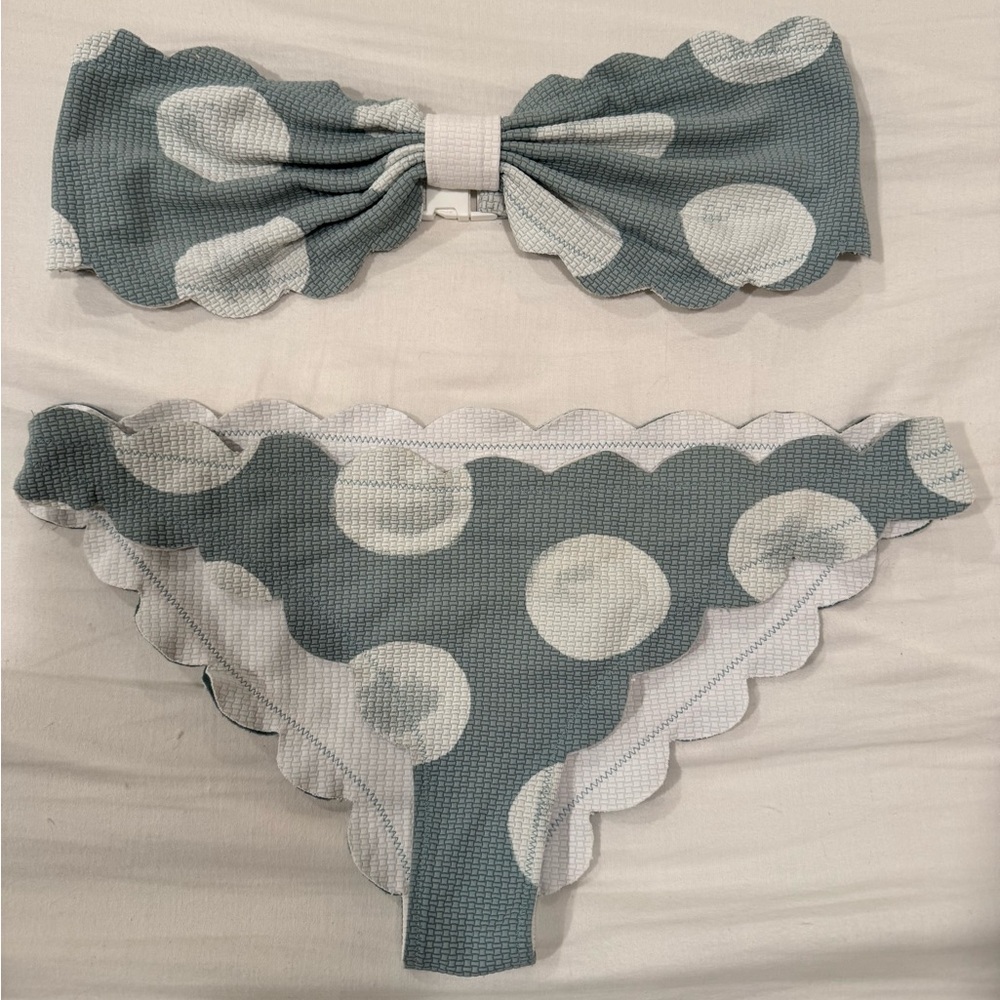 Marysia Women's polka dots Swimwear bikini set swimsuit Size S/M Scalloped